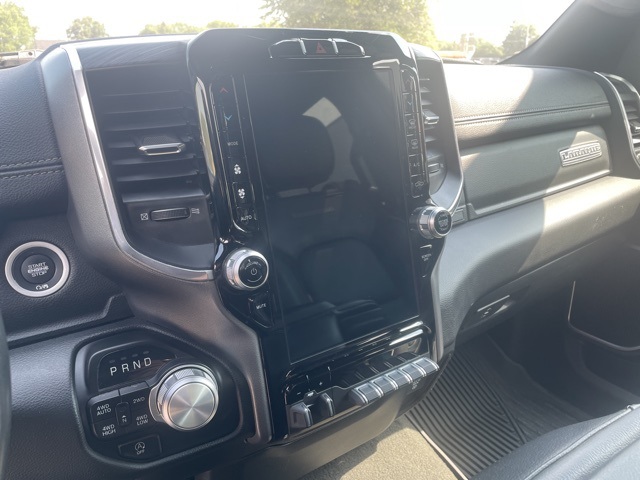 2023 Ram 1500 Laramie photo 9