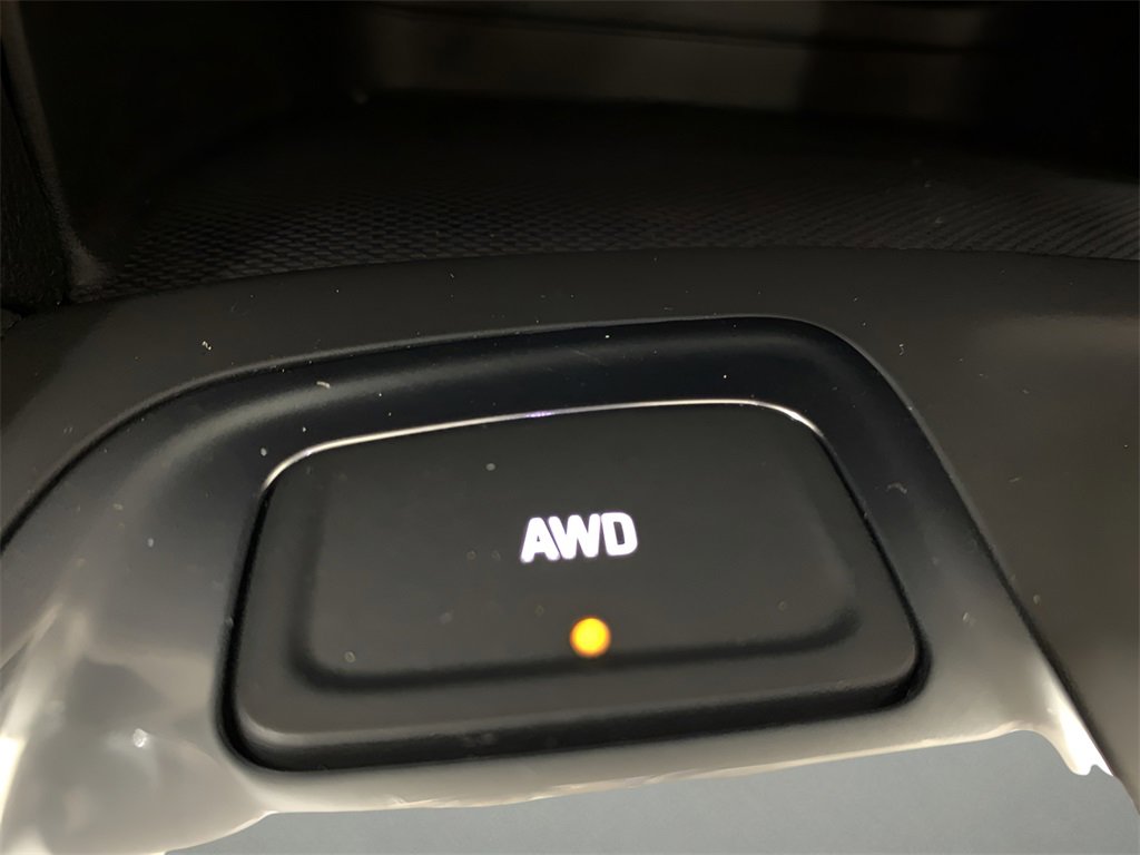 2024 Chevrolet Equinox LT photo 14