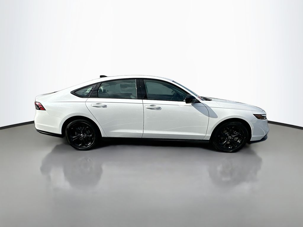 2025 Honda Accord SE photo 4