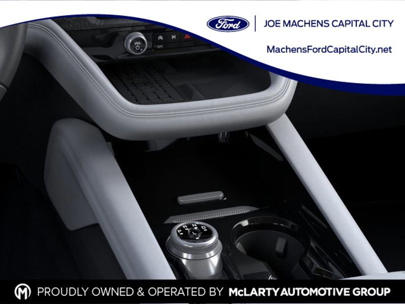 2025 Ford Explorer Platinum photo 14