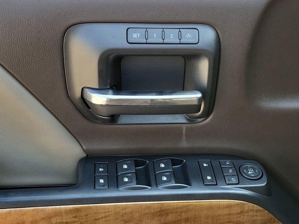 2018 Chevrolet Silverado 1500 LTZ photo 20