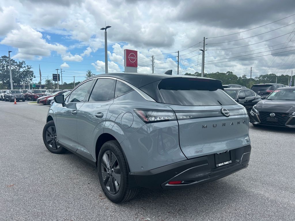 2025 Nissan Murano SL photo 2