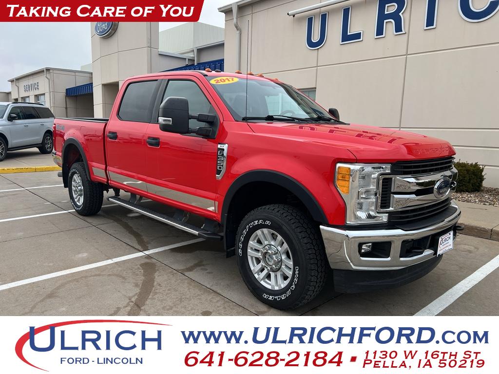 2017 Ford F-350 Super Duty XLT's photo