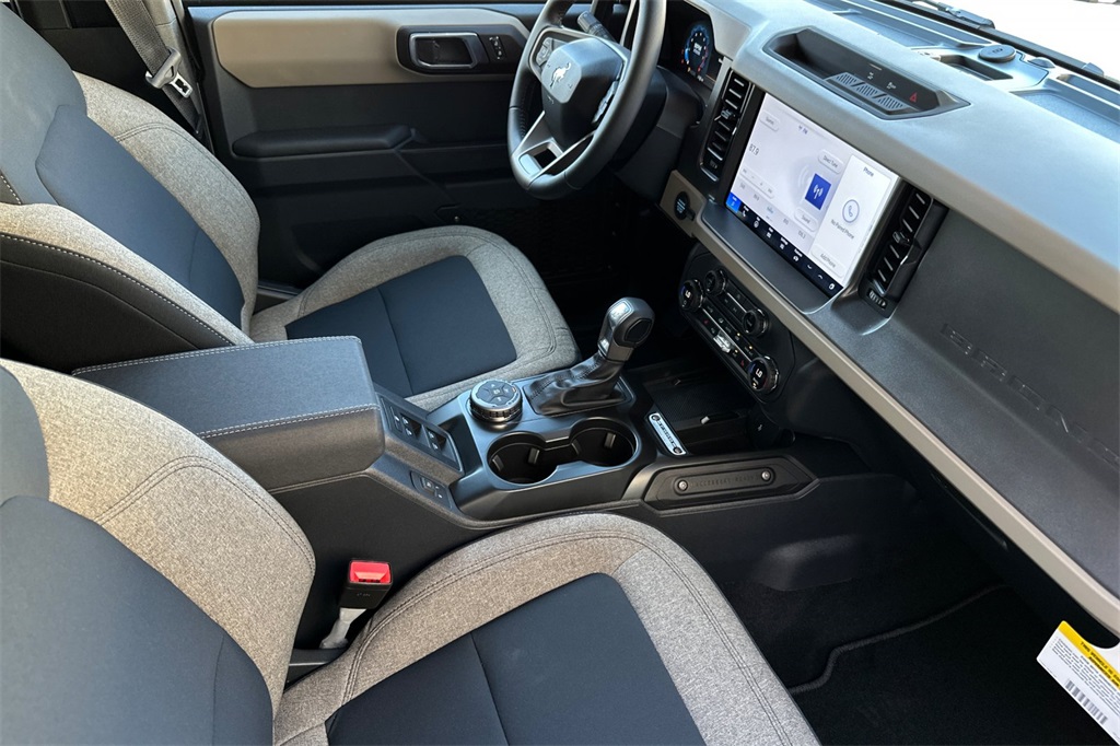 2025 Ford Bronco Big Bend photo 15