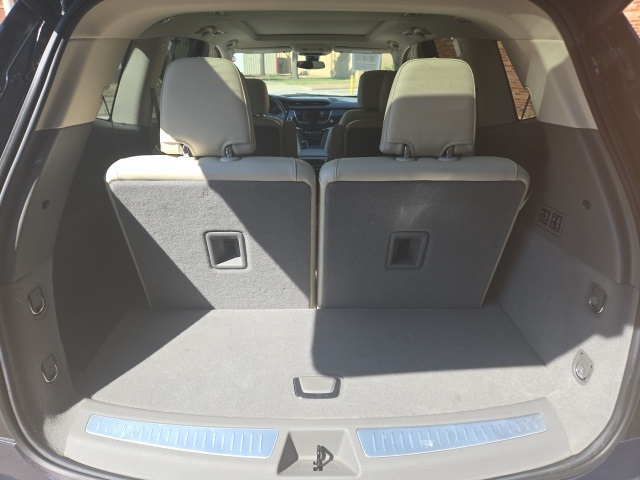 2025 Cadillac XT6 Premium Luxury photo 14