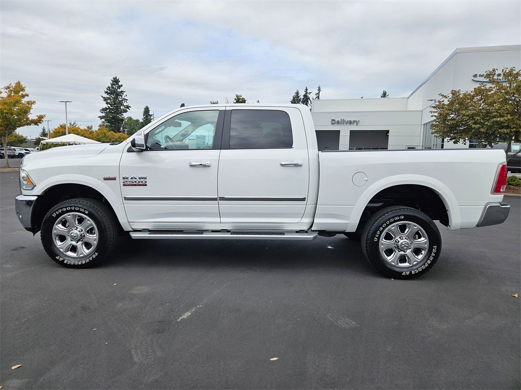 2016 Ram 2500 Laramie photo 3
