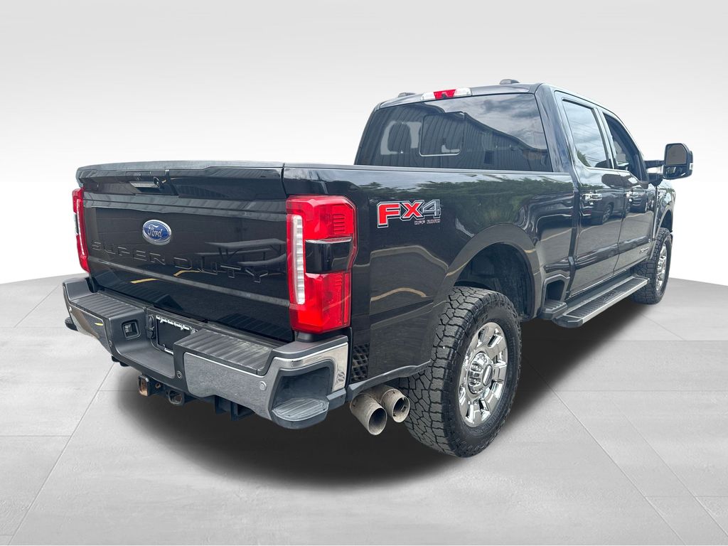 2023 Ford F-250 Lariat photo 6