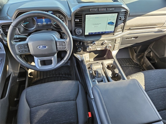 2022 Ford F-150 XLT photo 7