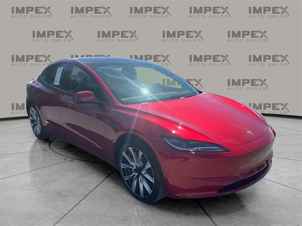 2025 Tesla Model 3 Long Range photo 7