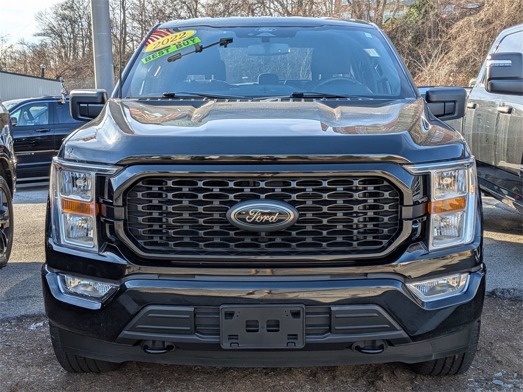 2022 Ford F-150 XL photo 2