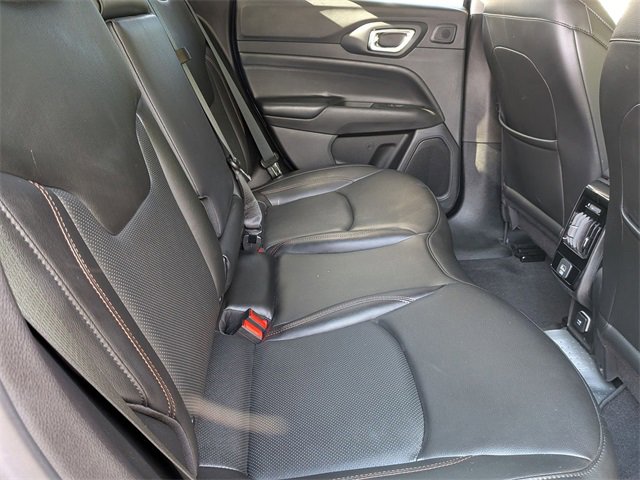 2022 Jeep Compass Latitude Lux photo 27