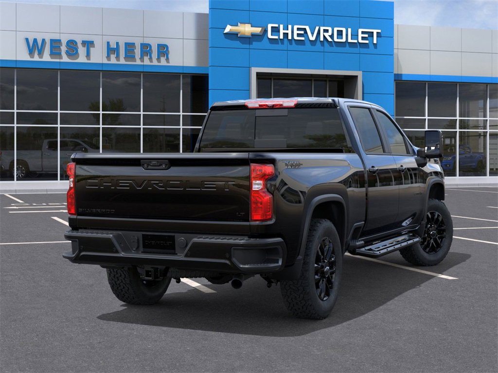 2026 Chevrolet Silverado 2500HD LT photo 3