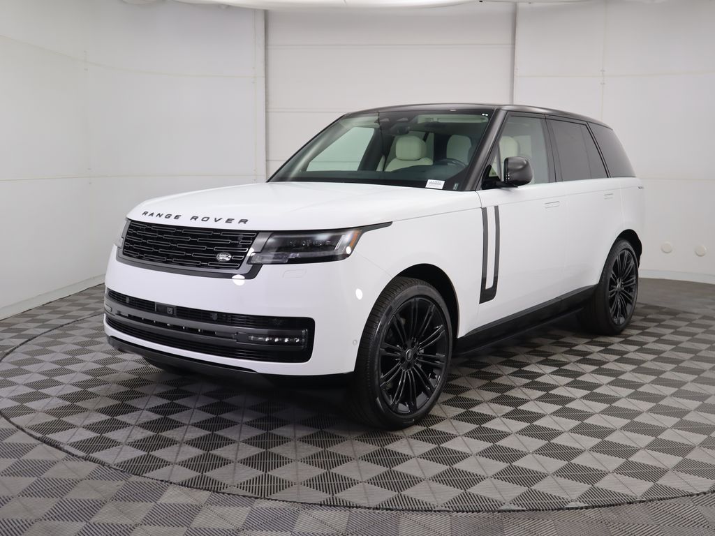 2025 Land Rover Range Rover SE's photo