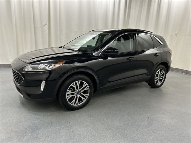 2020 Ford Escape SEL photo 2