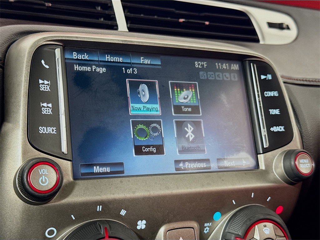 2013 Chevrolet Camaro 2LT photo 25