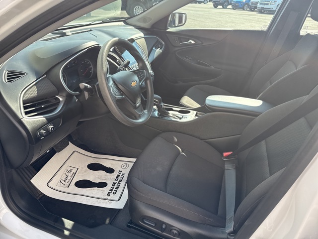 2024 Chevrolet Malibu LS photo 12