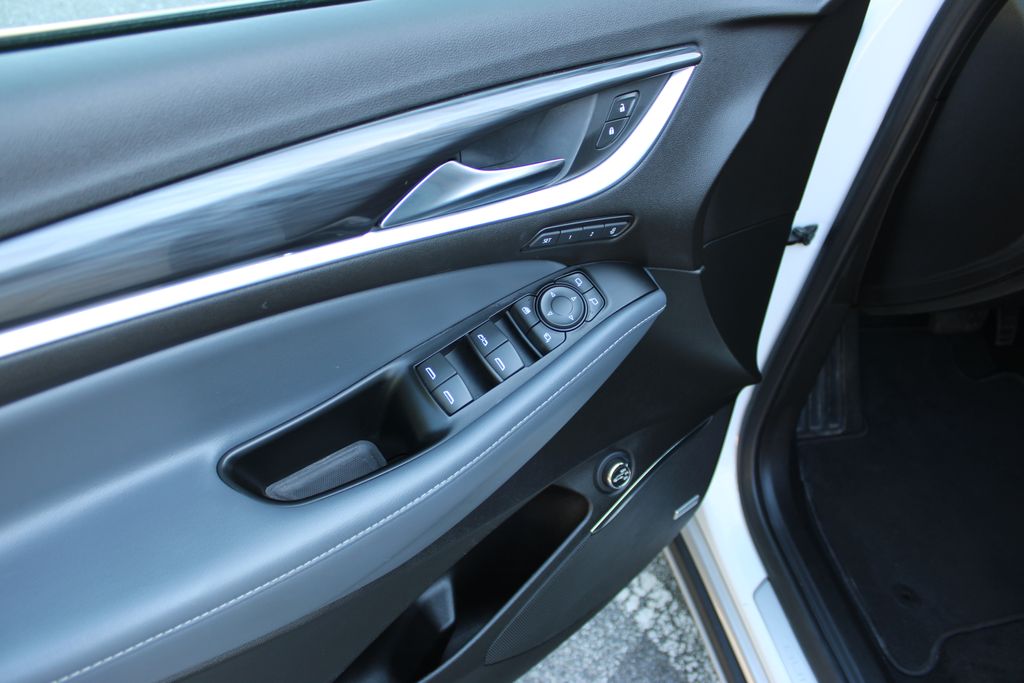 2024 Buick Enclave Premium photo 30