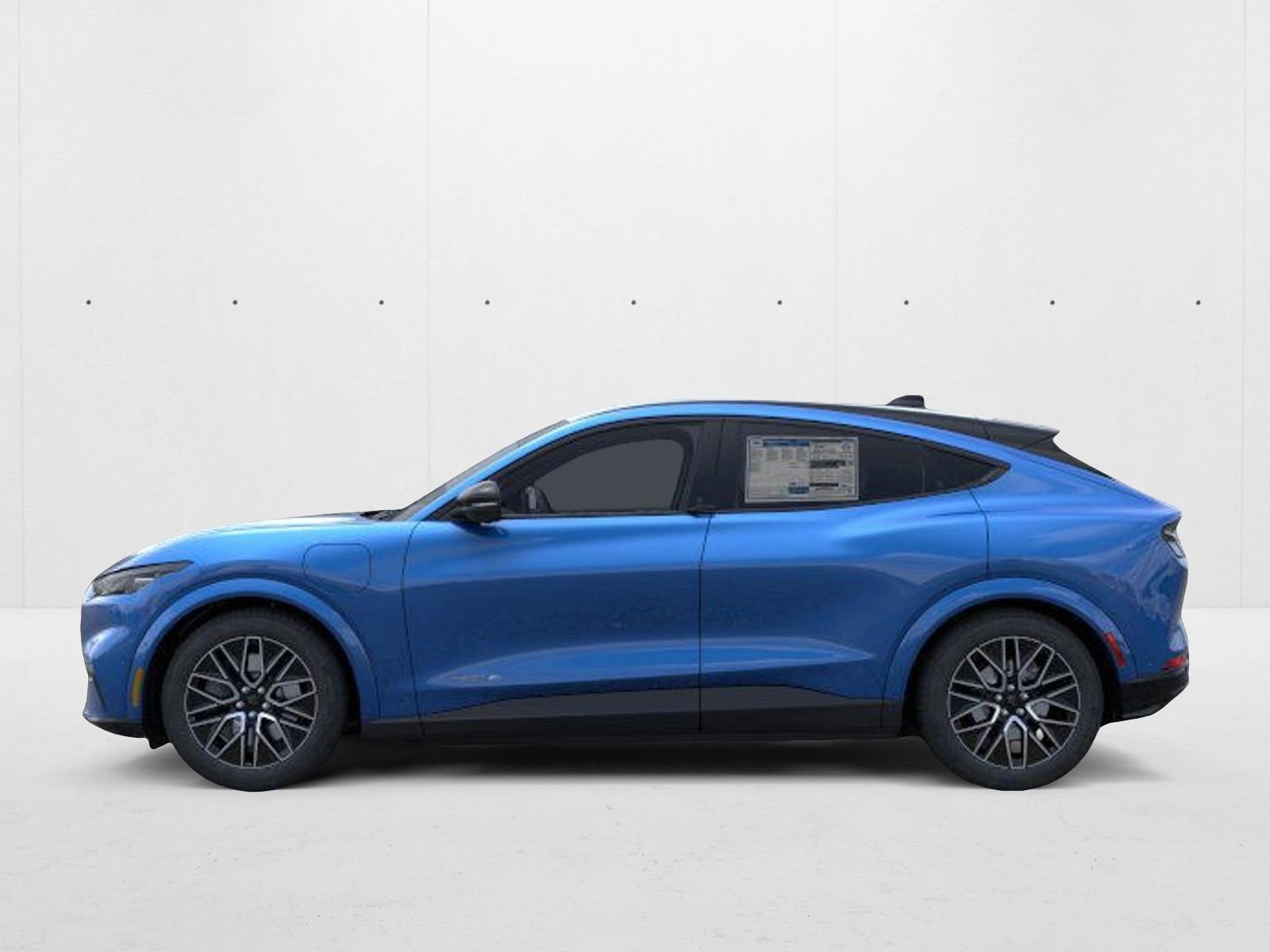 2025 Ford Mustang Mach-E Premium photo 3