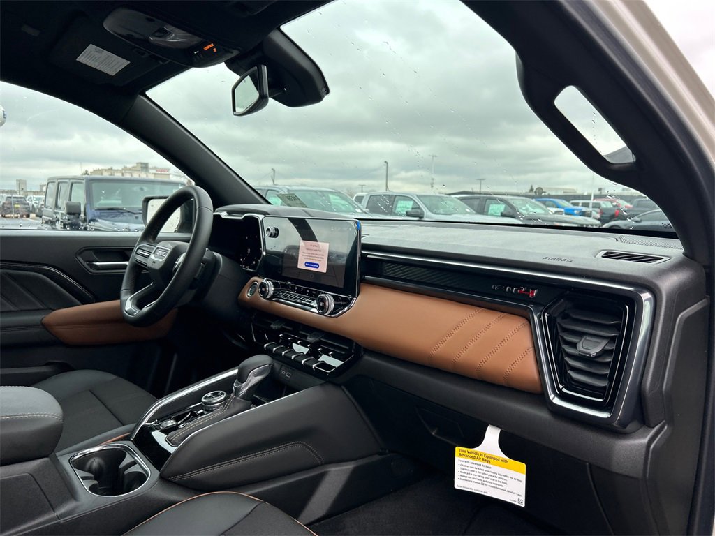 2026 GMC CANYON - Image 36