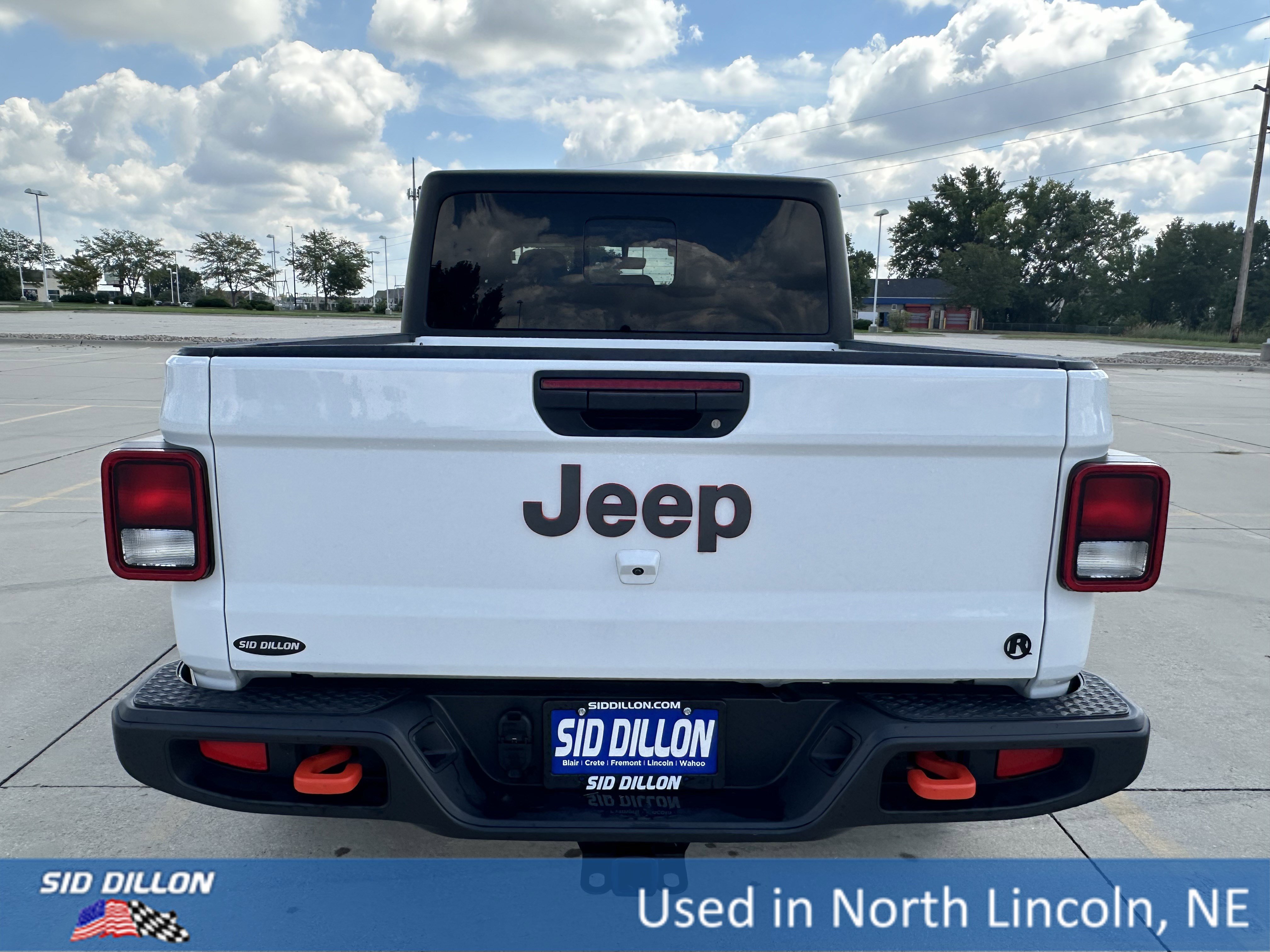 2022 Jeep Gladiator Mojave photo 3