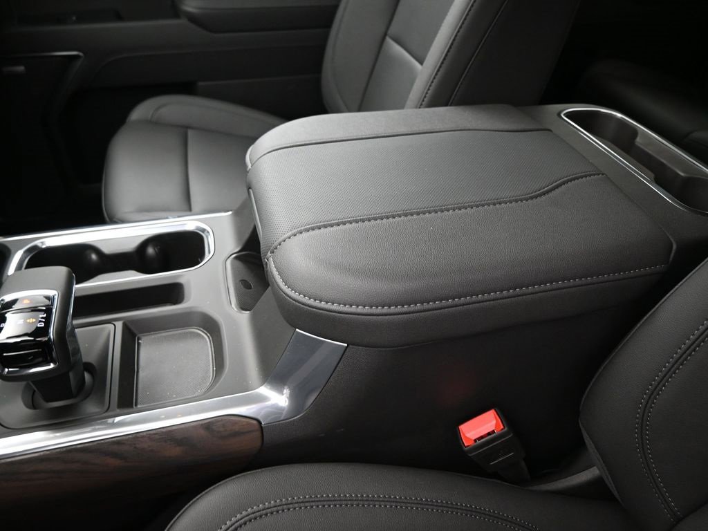 2025 Gmc Sierra 1500 SLT photo 14
