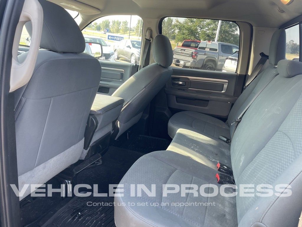 2019 Ram 1500 Classic SLT photo 16
