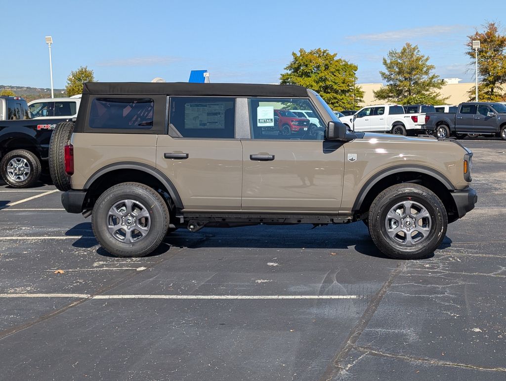 2025 Ford Bronco Big Bend photo 3