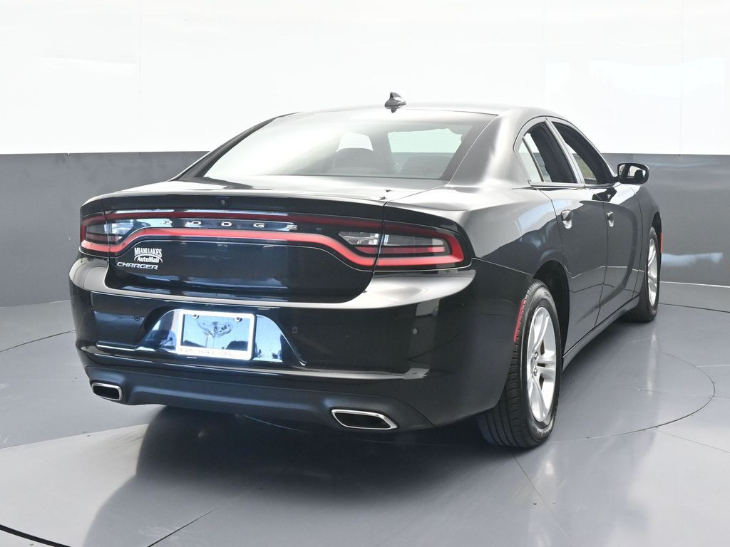 2023 Dodge Charger SXT photo 2
