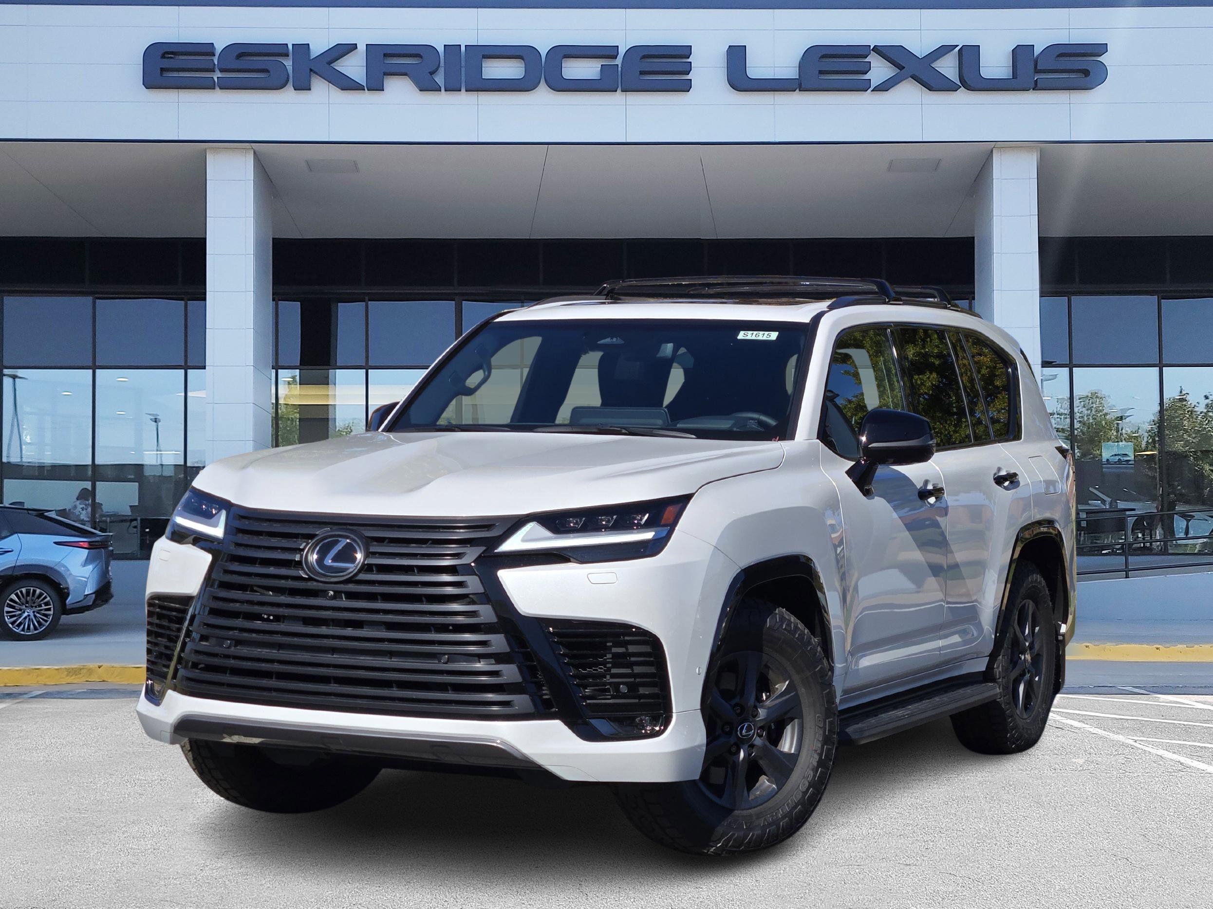 2025 Lexus LX Overtrail's photo