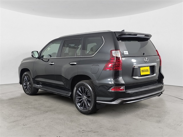 2022 Lexus GX 460 Luxury photo 2