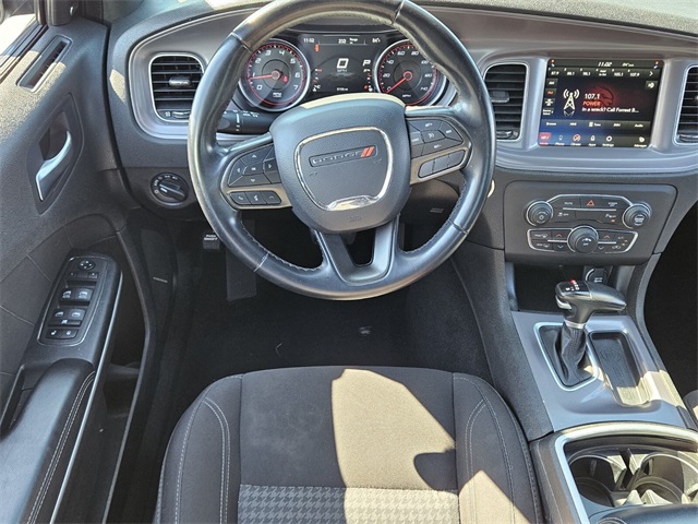 2023 Dodge Charger SXT photo 7