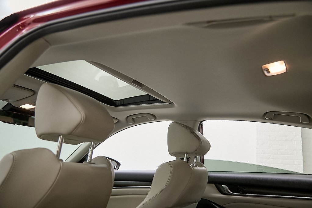 2021 HONDA ACCORD - Image 24