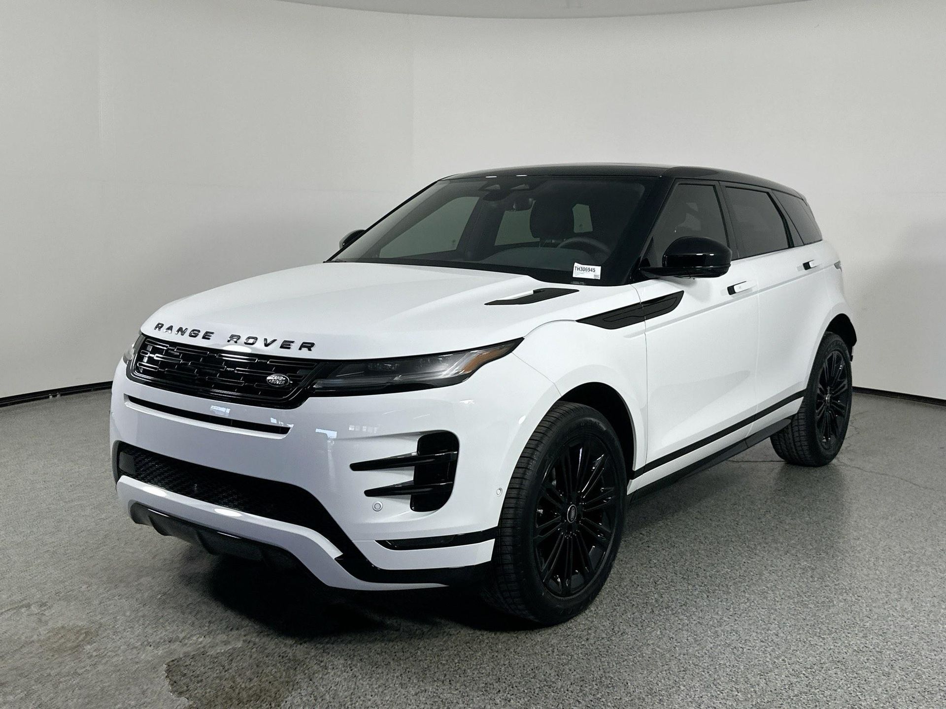 2026 Land Rover Range Rover Evoque