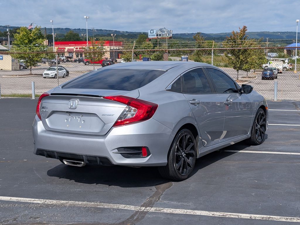 2019 Honda Civic Sport photo 3