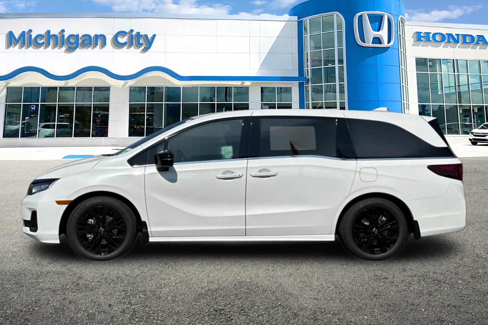 2026 Honda Odyssey photo 2