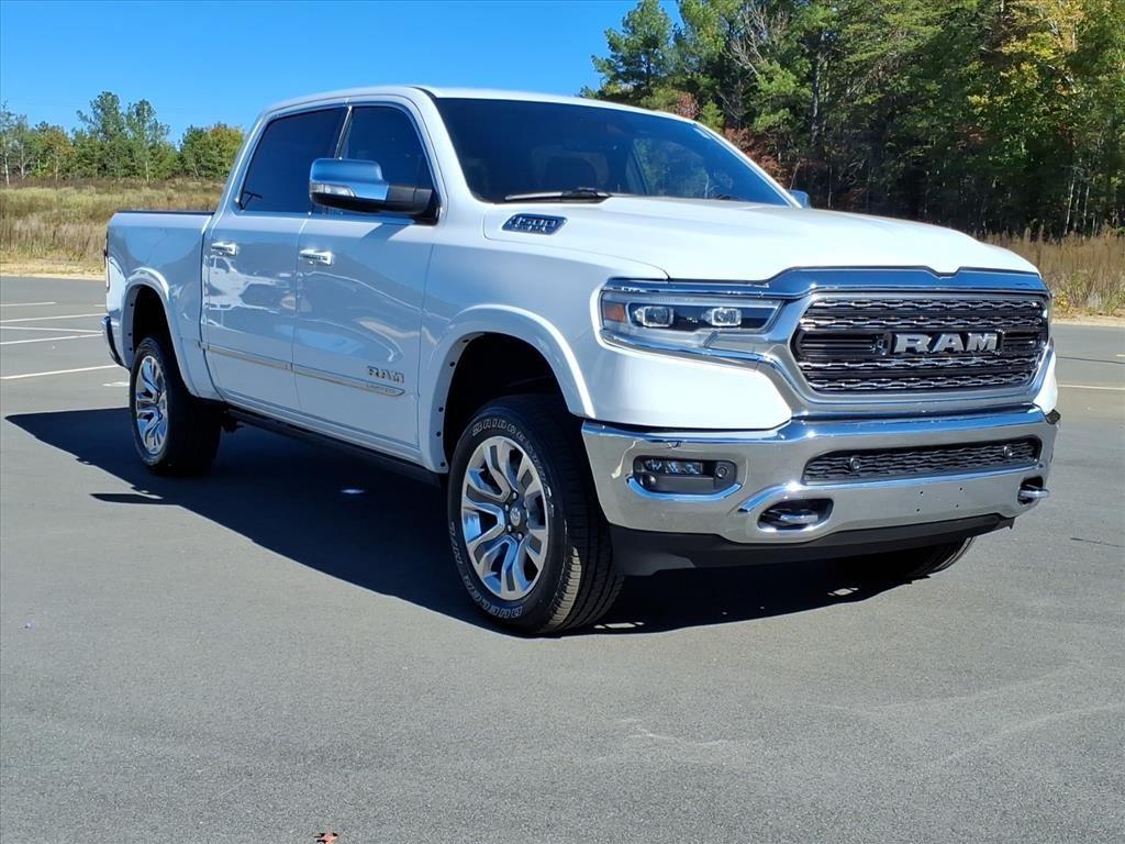 2022 Ram 1500 Limited photo 3