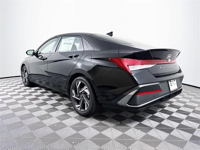2025 Hyundai Elantra Hybrid SEL Sport photo 3