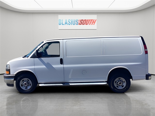 2018 Gmc Savana 2500 photo 2