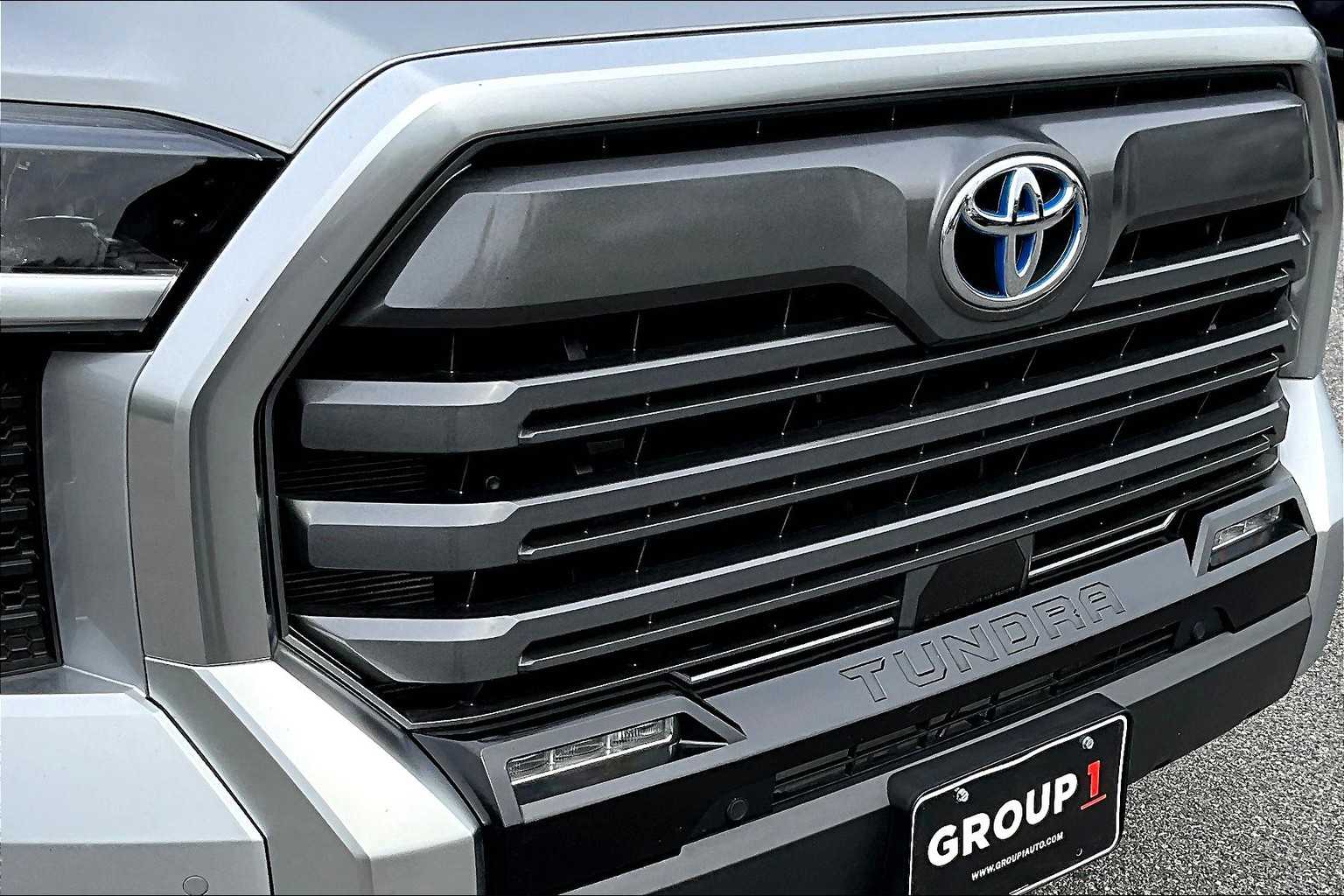 2024 Toyota Tundra Limited photo 27