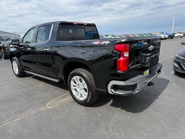 2024 Chevrolet Silverado 1500 LTZ photo 3