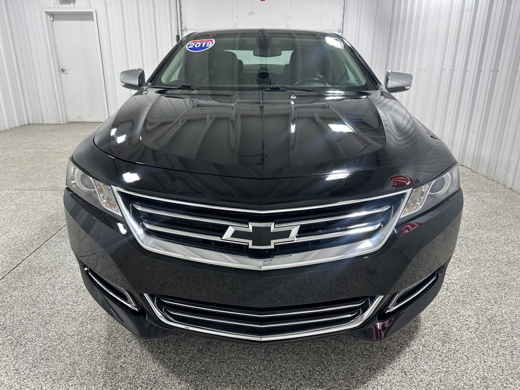 PreOwned 2019 Chevrolet Impala Premier 4D Sedan in Evansville 122768