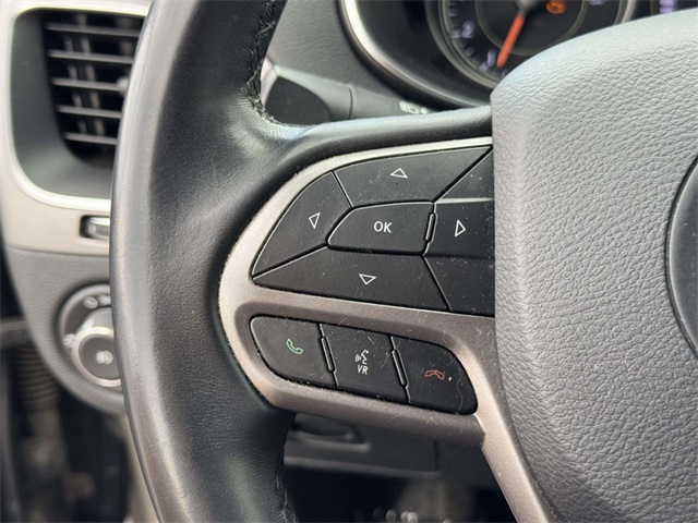 2019 Jeep Cherokee Latitude photo 7