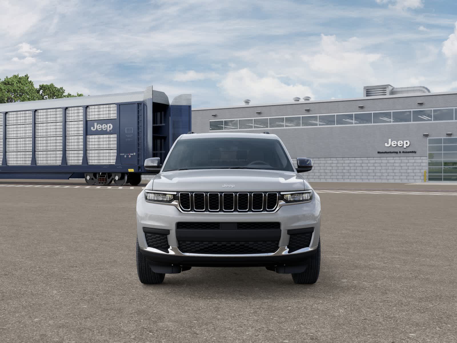 2025 Jeep Grand Cherokee Laredo X photo 2