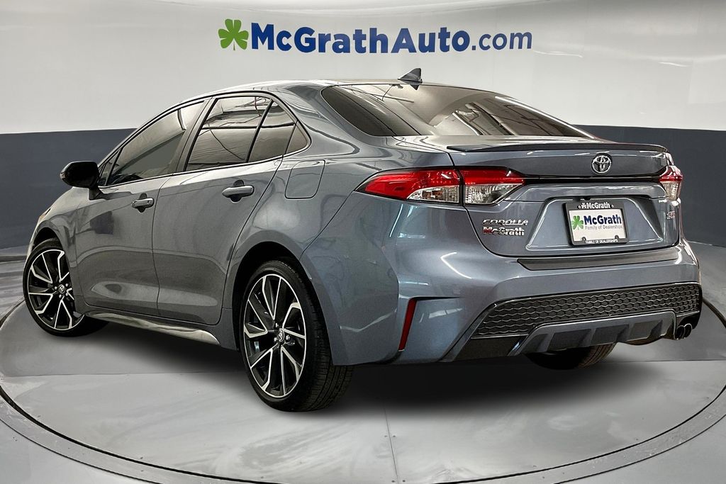 2021 Toyota Corolla SE photo 3