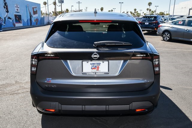 2026 Nissan Kicks SV photo 3