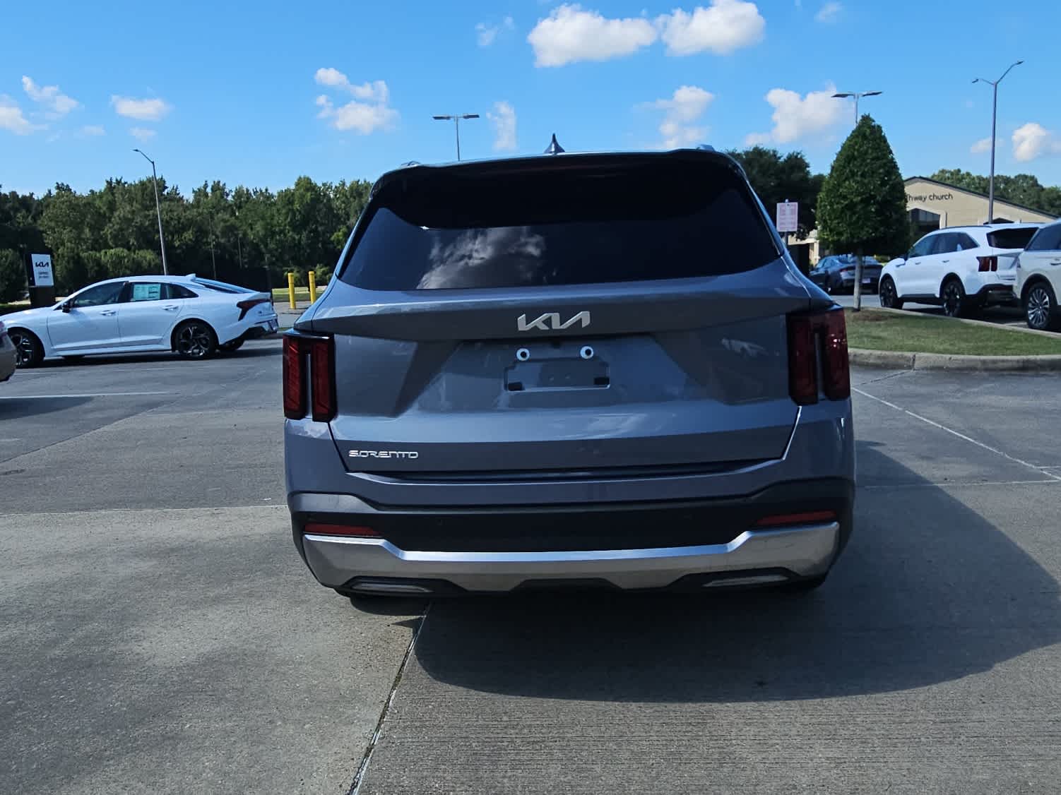 2025 Kia Sorento S photo 4