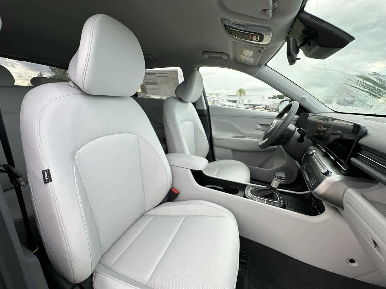 2026 Hyundai Kona SEL photo 25