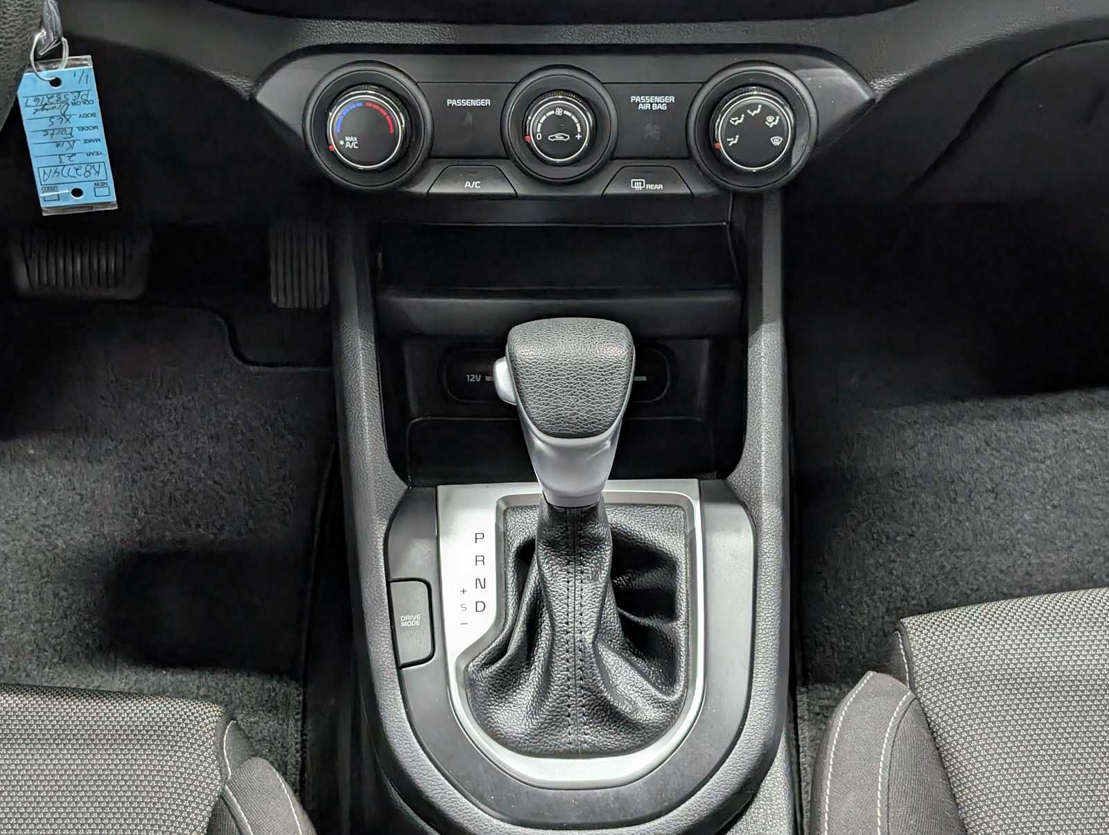 2023 Kia Forte LXS photo 18