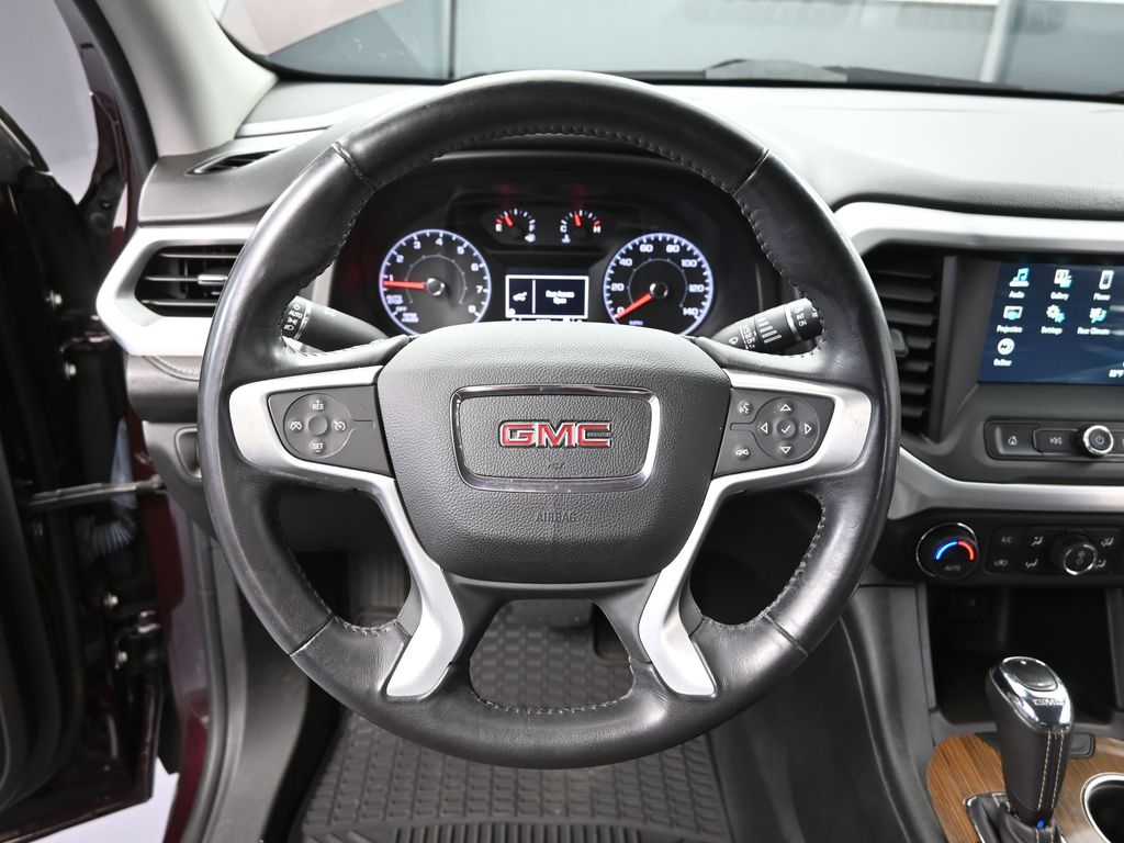 2017 Gmc Acadia SLE photo 19