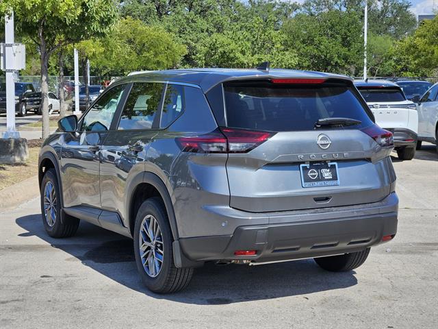 2026 Nissan Rogue S photo 4